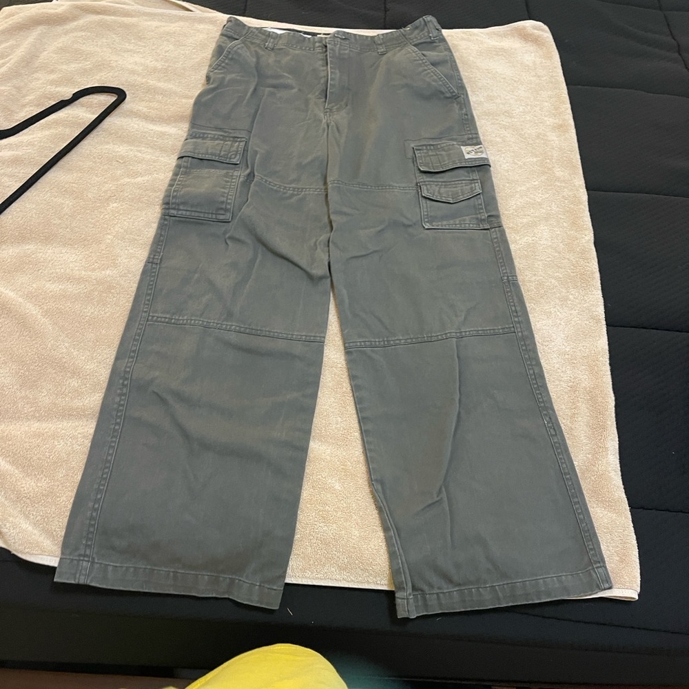 Young Men’s Nevada Squad Gray Cargo Pants
